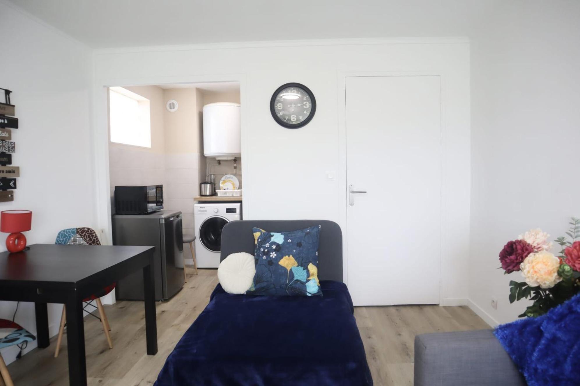Cosy Sun-Mantes-La-Jolie Apartment Luaran gambar
